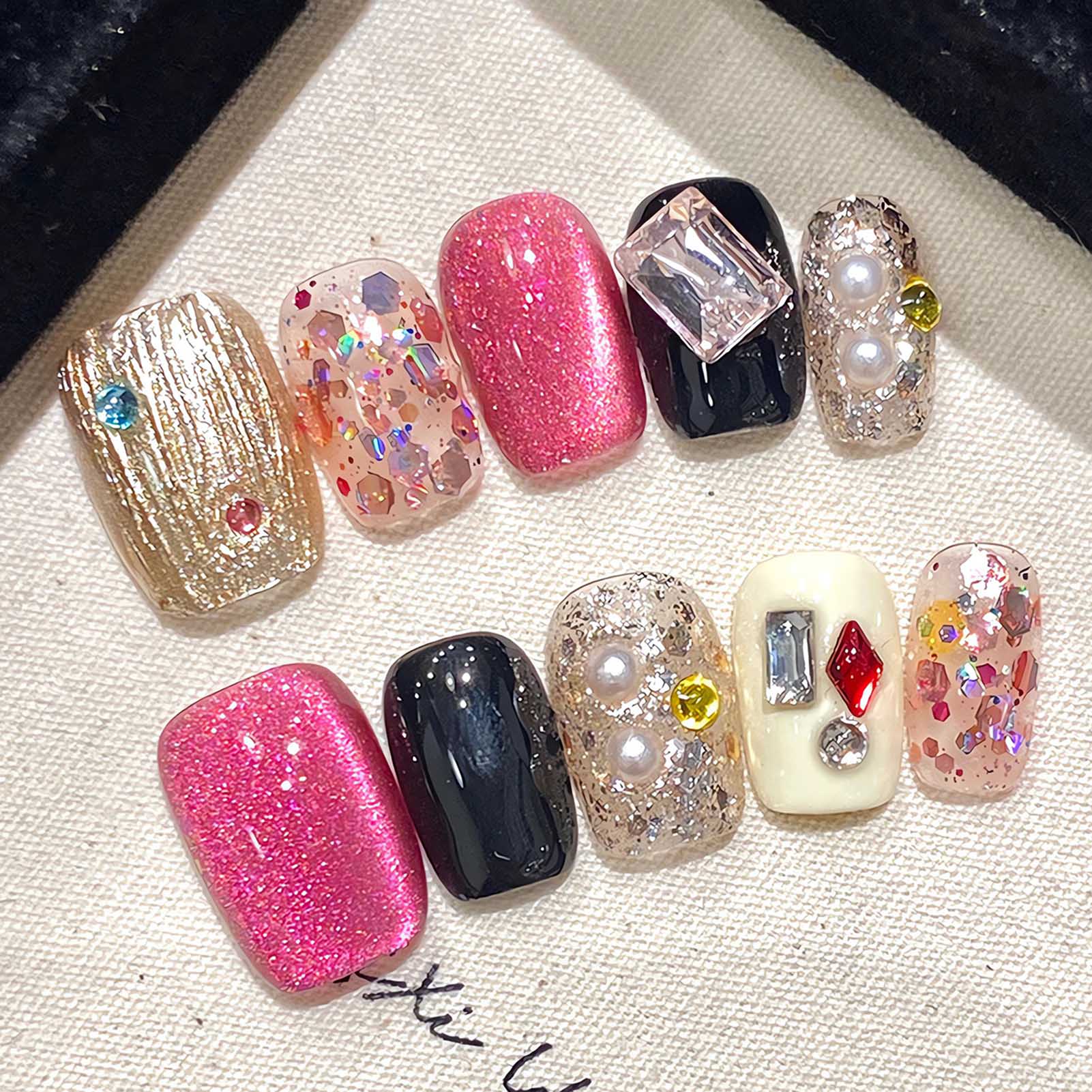 Resin Art And Deco - Handgemachte Presse auf Nägeln Glitzer rosa